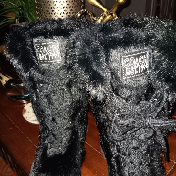 Coach fur lined snow boots - Picture 4 of 7